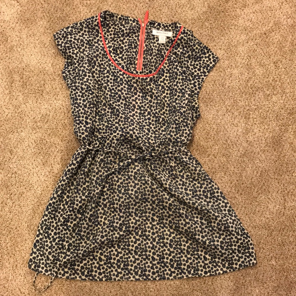 A-Line Back Zip Maternity Blouse
